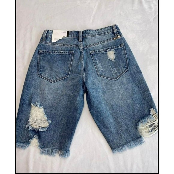 NWT Ladies KanCan Bermuda Shorts Size XS - Picture 3 of 4